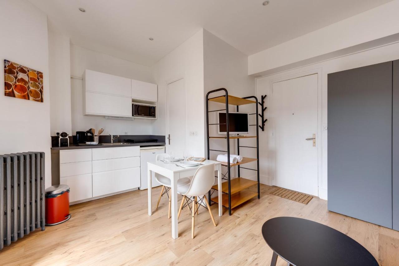 Le Mont Blanc - Charming T1 Ideal For 2 People With Balcony Анси Екстериор снимка